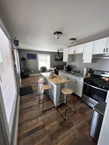 Peaceful Alaskan Cabin. Family/Pet friendly - Image 2