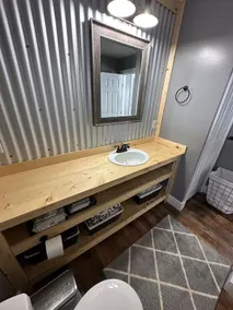 Peaceful Alaskan Cabin. Family/Pet friendly - Image 5