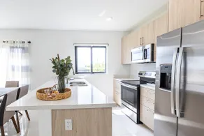 Casa Palmera -3.5BA/4BD - South Florida. - Image 4