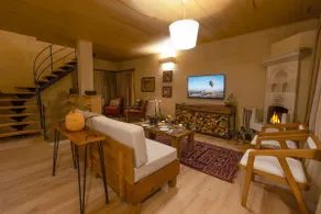 Simple House - Image 3