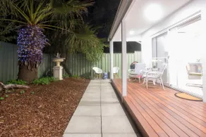 Beautiful Pet Friendly 1BR Cottage With Patio - Image 3