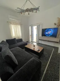 Zozo's place - Image 4