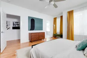 Modern Unit in Historic Old Manchester. - Image 2