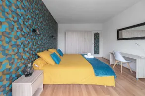 Air-Cond 3BR Apartment in Vichy - Image 5