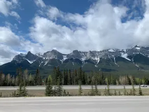 Steps to Banff National Park l Mountain Getaway - Image 3