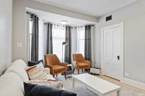 Cozy 2BR Suite Minutes from Major Hospitals - Image 4