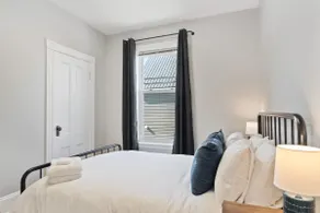 Cozy 2BR Suite Minutes from Major Hospitals - Image 2