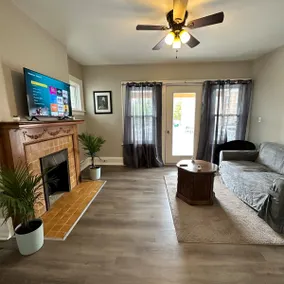 2Bedroom Downtown W/All You Need - Image 4
