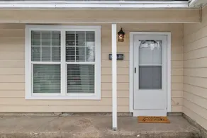 Centrally located Cozy Cottage - Image 3