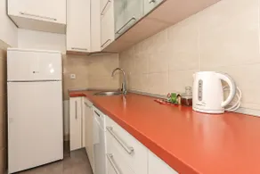 Fortuna - cozy studio to relax Novi Beograd, parking 5 eur per day - Image 4