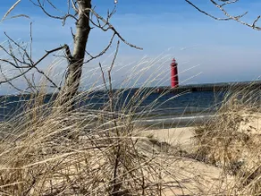 Muskegon Channel Surf Shack  Rare Waterfront Access Near Beach - Image 4