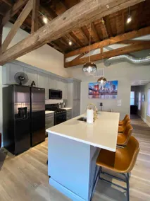 Condo in OTR, Pendleton Art District - Image 2