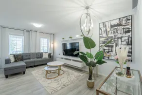 3bedroom Stylish Getaway by the Park with 2-Car Garage - Image 3
