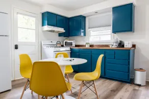 Retro Retreat: 2br home w/ fire pit and no chores! - Image 3
