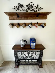 Simple Cozy Condo - Image 4