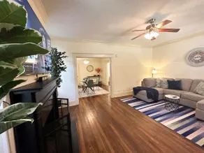 Luxe Townhouse by Overton Square - Image 4