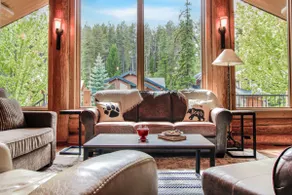 Luxury Log Chalet - Walk to Ski, Golf & Dining - Image 5