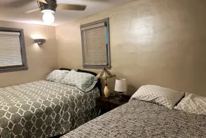 Economy 3 beds - Image 2