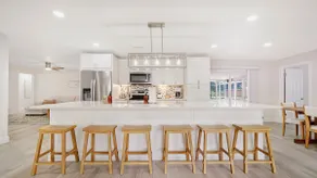Luxury Retreat: Pool + Near Top Beaches - Image 2