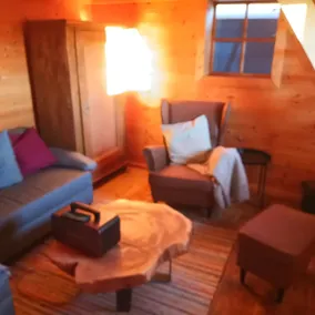Alpine hut in a secluded location - Image 5