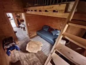 Alpine hut in a secluded location - Image 2