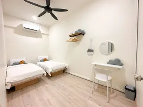 StayCave•3mins walk to Jonker•15pax - Image 5