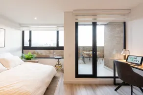 Style, terrace and location: all in one! - Image 4