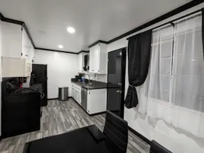 C-discounted 3 bedroom (4 beds) 2 bathroom (7123) - Image 2