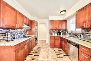Perfect Private Sacramento Retreat Near Downtown! - Image 4