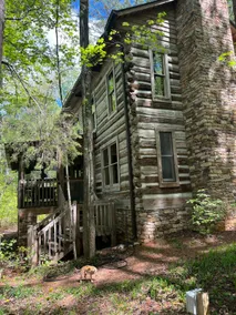 Authentic Log Cabin at the Lake! - Image 2