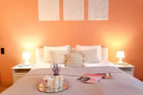 Specious Old Town Family Peachy 2 bedrooms APT - Image 2