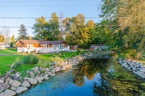 Serenity by the Lake Cozy Cottage - Image 2