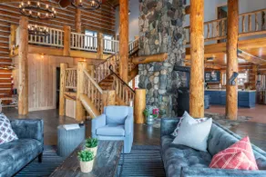 Triangle C Lodge - Image 2