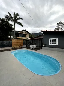 Mother's house 3 bedrooms, 3 double beds and swimming pool. - Image 4