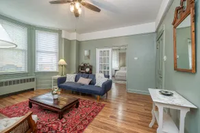 Urban Cottage - Image 3