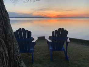 Sunset Beach Retreat Lake House - Image 2