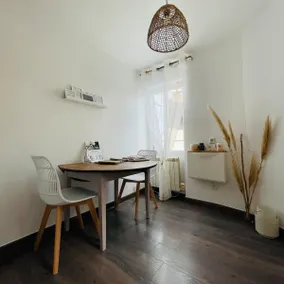 Charming Tour • Getaway for Two • Châtel-Guyon - Image 4