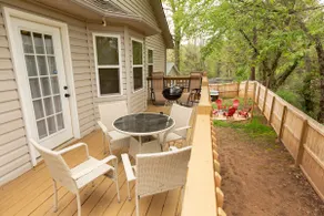 Pet-Friendly Retreat  Game Room, Hot Tub,4K Netflix, 1 GB WiFi - Image 4