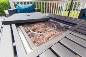 17 Mins to UBS Arena/Hot Tub/Game Room/King Bed - Image 5