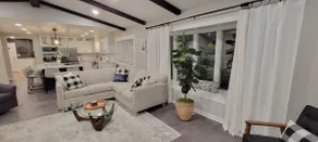 Stunning and Completely Remodeled Ranch Home! Walk to Downtown & Marina! - Image 4