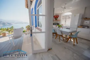 stunning sea view garden villa - Image 4