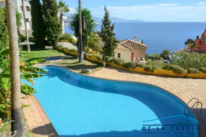 stunning sea view garden villa - Image 5