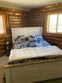 Rivers Edge Cabin - Image 4
