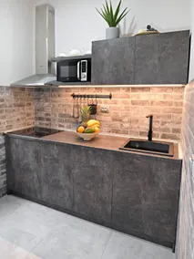 Cozy 2 Bedroom Apartment in the City Center - Image 4