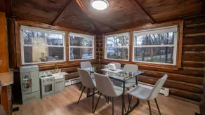 Timber Lodge: Hot Tub, Fireplace & Fun for All ! - Image 5