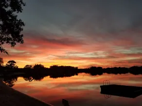 Sunset Beach Lake Front House - Image 3