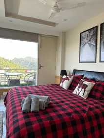 Mountaintop Hideaway in Barog/ Kasauli/ Shimla Way - Image 4
