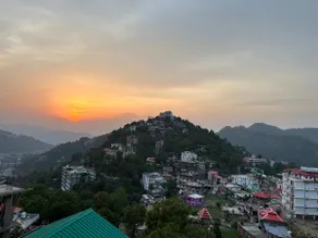 Mountaintop Hideaway in Barog/ Kasauli/ Shimla Way - Image 3