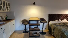 Live in style in a prime location - Image 2