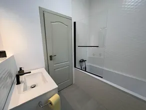 Réka's Corner - A Modern Home in the Town Centre - Image 4